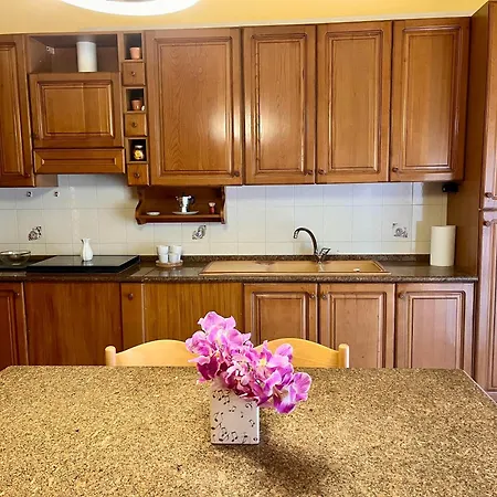 Novella Dimora, Nel Cuore Di Costano